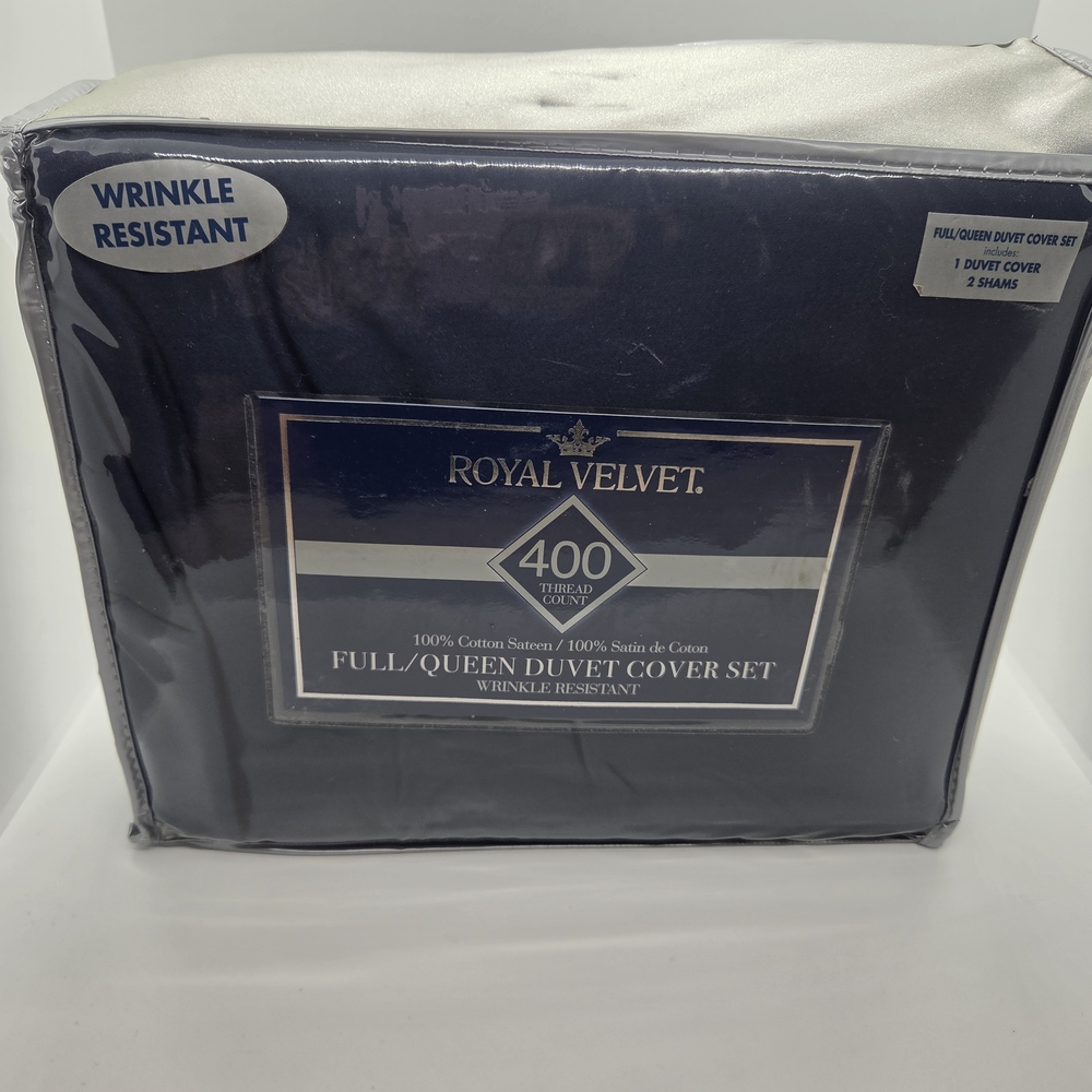 Royal Velvet F/Q Duvet Cover and Shams - Picture 3 of 6